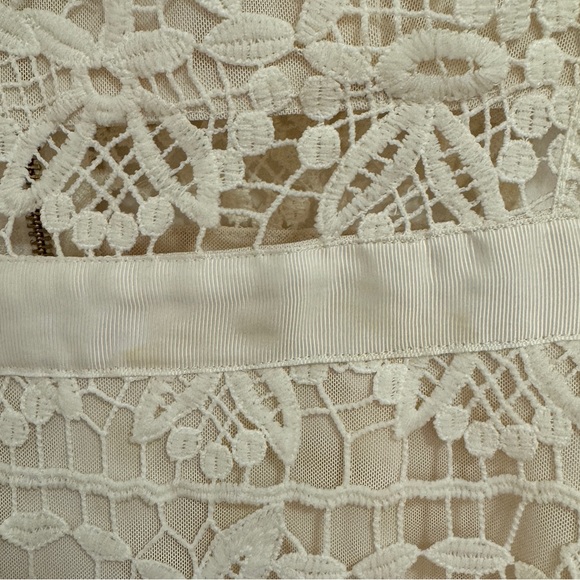 Romeo and Julie Couture Dress - Picture 2 of 5